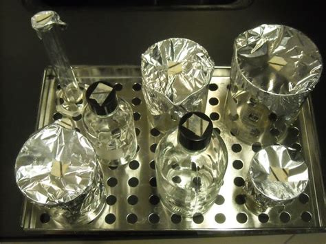 do you put foil over glassware when autoclaving|Autoclaving Laboratory Glassware and .